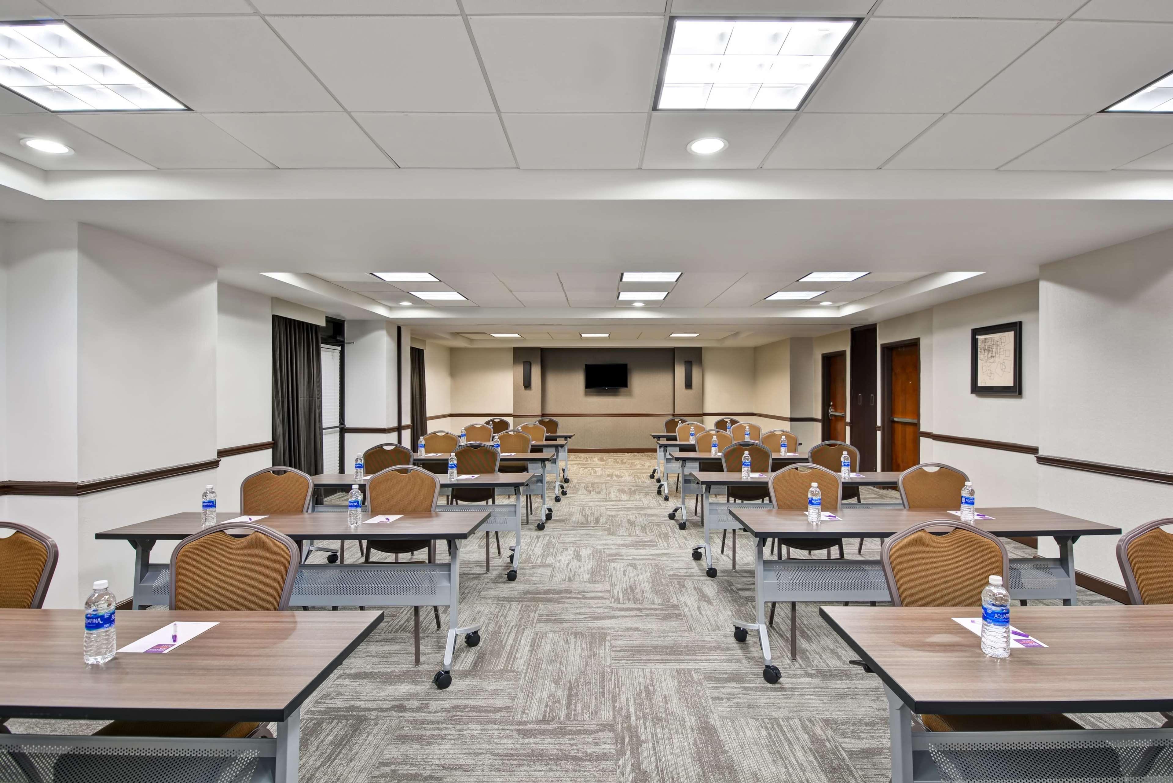 Hyatt Place Birmingham/Hoover Exterior photo